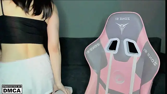 MeilideQian1 live sex cam