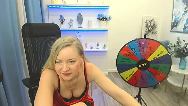 CharlotteKerti webcam