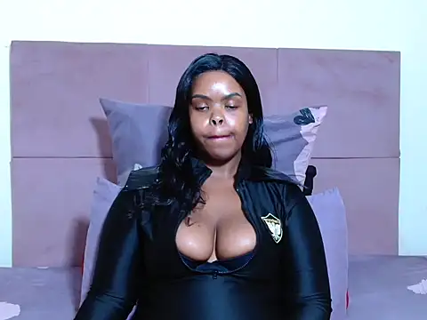 MistressZandy webcam