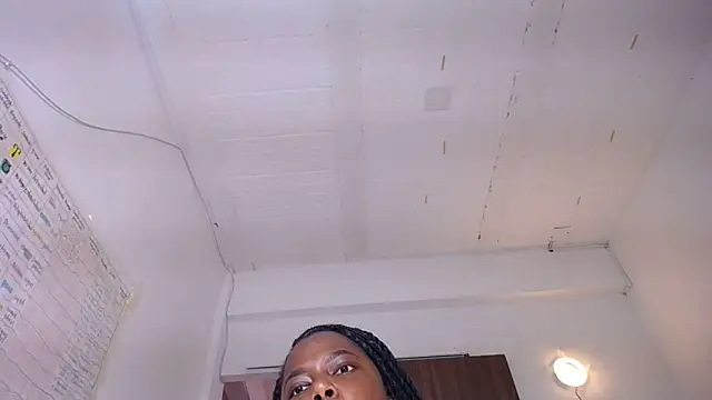 yselahot - Yselahot's free webcam - UK Sex Cams