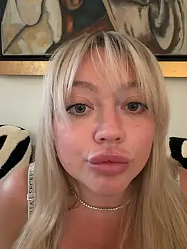 misstitmouseofficial - Misstitmouseofficial's free webcam - UK Sex Cams