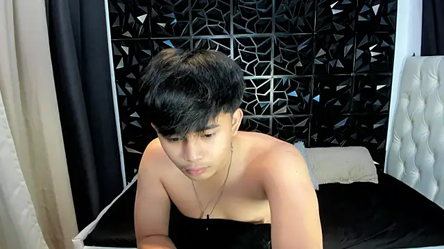 xlovercutietwink webcam