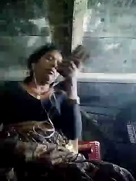 Loomaraj live sex cam