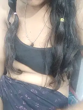 Your_Ayesha56 webcam