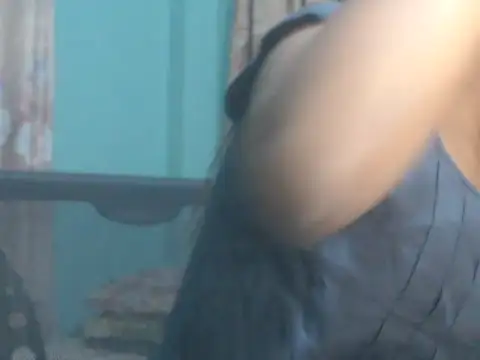 NancyRuvi live sex cam