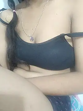 Your_Ayesha56 webcam