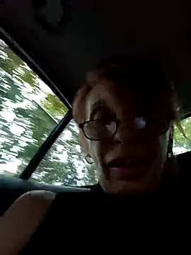 FrozenWaffle live sex cam