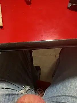 noitelivre (M mature) - Cum live