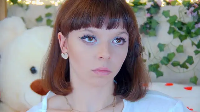 ElisabethDavis webcam