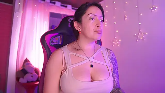 Madison_Mayer webcam