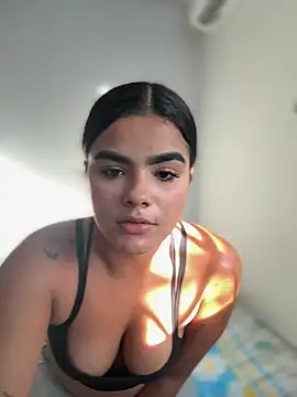 Kaily_Sweet16 webcam