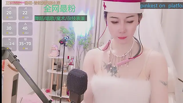 Luck_Lili_ - Live Cam