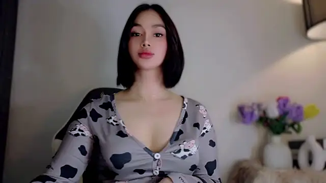 Anna_HollyDoll webcam