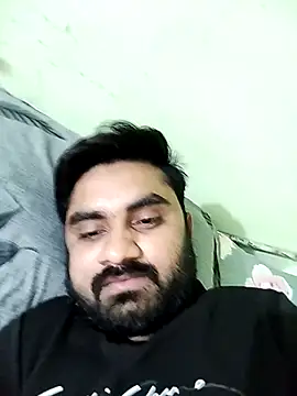 loyalboy_0052 webcam