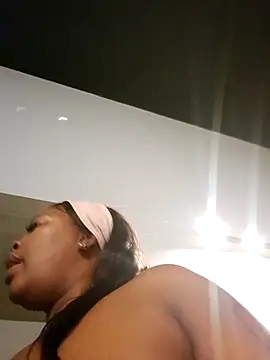 SWEETDOLLY29XX webcam