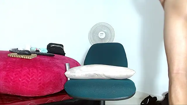 Preview of alejandrofoxnoir18