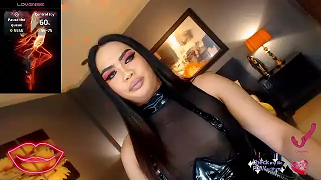 FridaHumphrey webcam