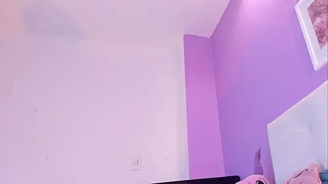 Charlotte11-11 webcam