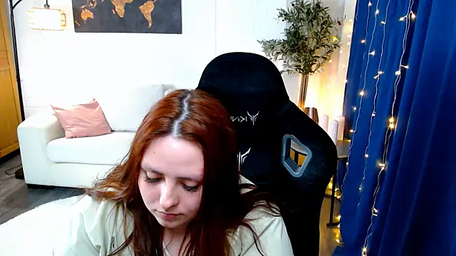 Hennessy_bunny webcam