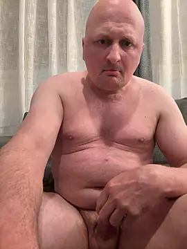 attila120 (Ask my age) - Full naked ass hole show