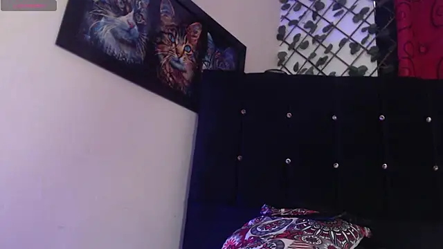 charlotte_brawn webcam