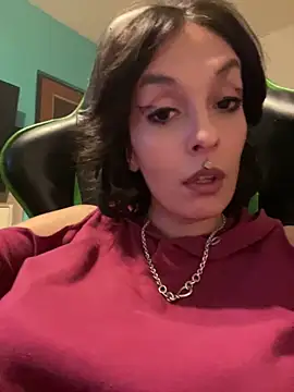 Piggiteablacktea webcam