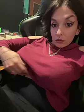 Piggiteablacktea webcam