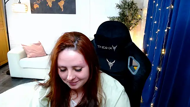 Hennessy_bunny webcam