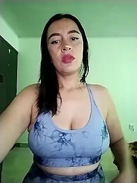 Webcam Model (hailey85)  is live.Free join now!