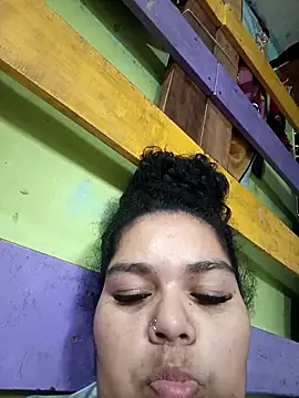 Webcam Model (Paola16_6)  is live.Free join now!