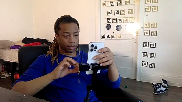 Diodre_Benyoon webcam