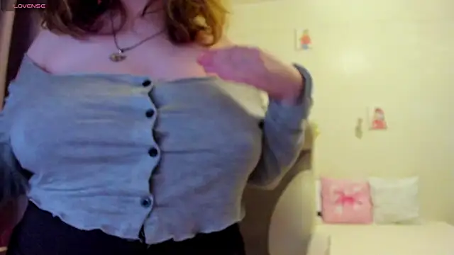 MilisaSweet777 webcam