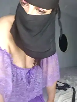 Big_as-big Stripchat cam model