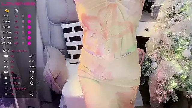 Monica-666888- webcam