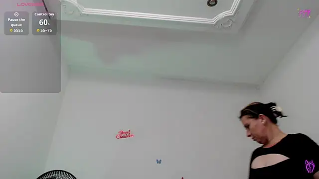 victoria_jones webcam