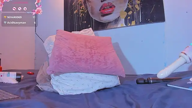 Violet_horny05 webcam