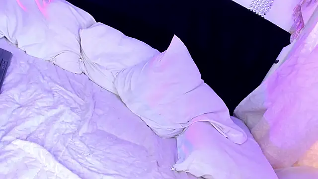 VeronicaSaenzx webcam