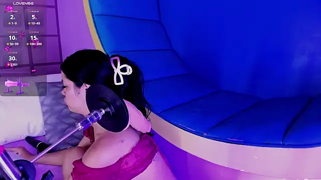 giamonroe - Giamonroe's free webcam - UK Sex Cams