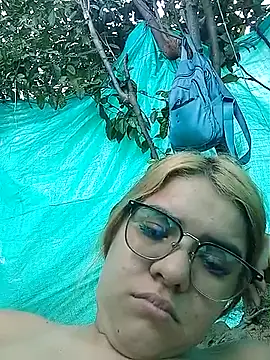 single_kitten webcam