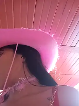 Wild-lovers18 webcam