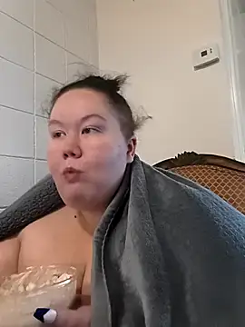 hisalphaqueen27 webcam