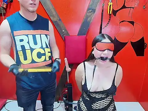 Justiin_and_brianna_BDSM webcam