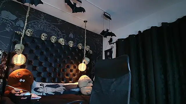 alexhoe_ (F young) - Ride dildo Yoga Ball!!