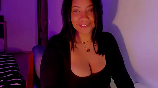 NicolePasqualott webcam