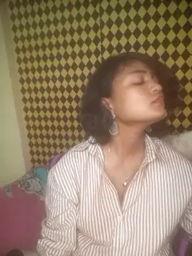 Freakingromance webcam