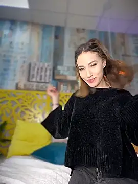 SweetieSinXXX from StripChat is Freechat