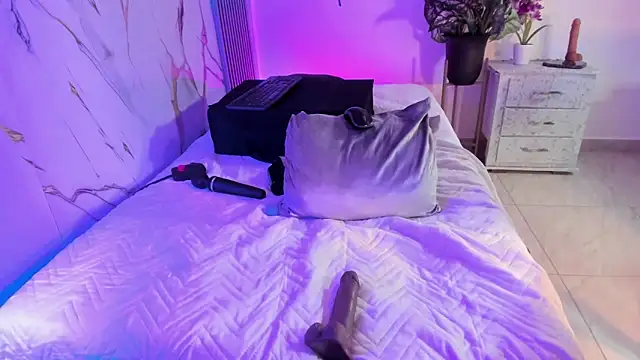 YUSELFI_ROSS_ webcam