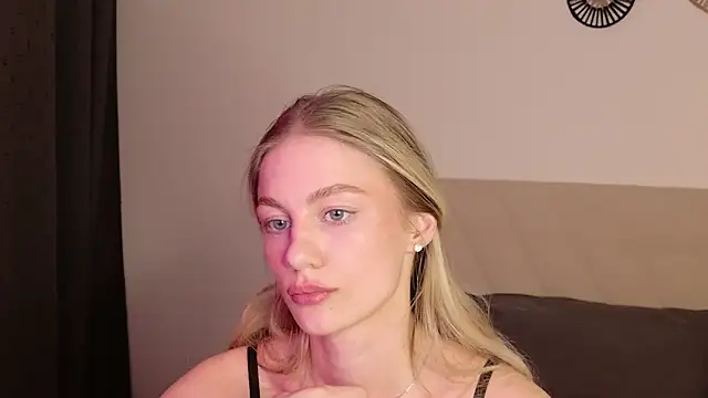 GabriellaOlsen webcam