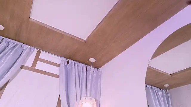 RenataLeclair webcam