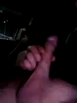 bambolotto90 (Ask my age) - Sborrare all'aperto